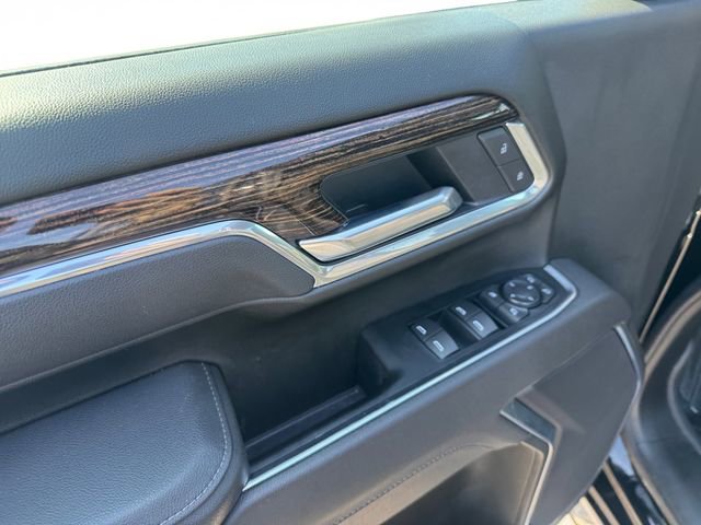 Used 2025 GMC Sierra 2500 SLE w/ SLE Value Package; image 11