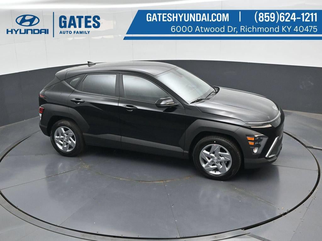 New 2027 Hyundai Kona SE FWD image 45