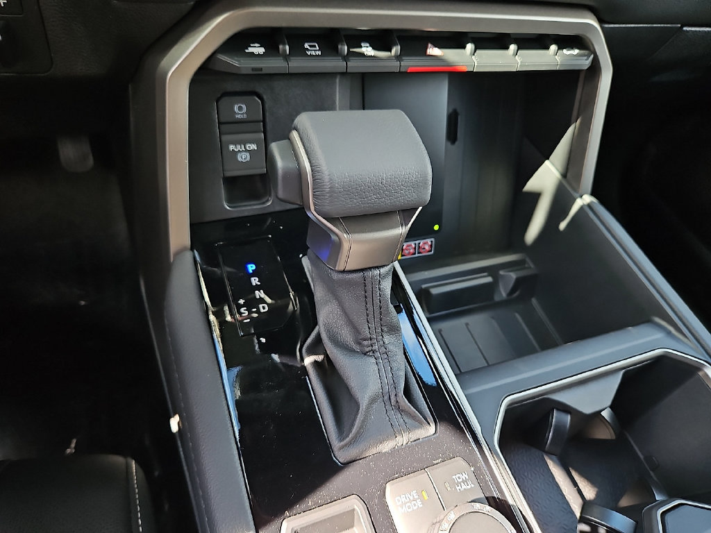 New 2026 Toyota Tundra Limited AWD/4WD image 11