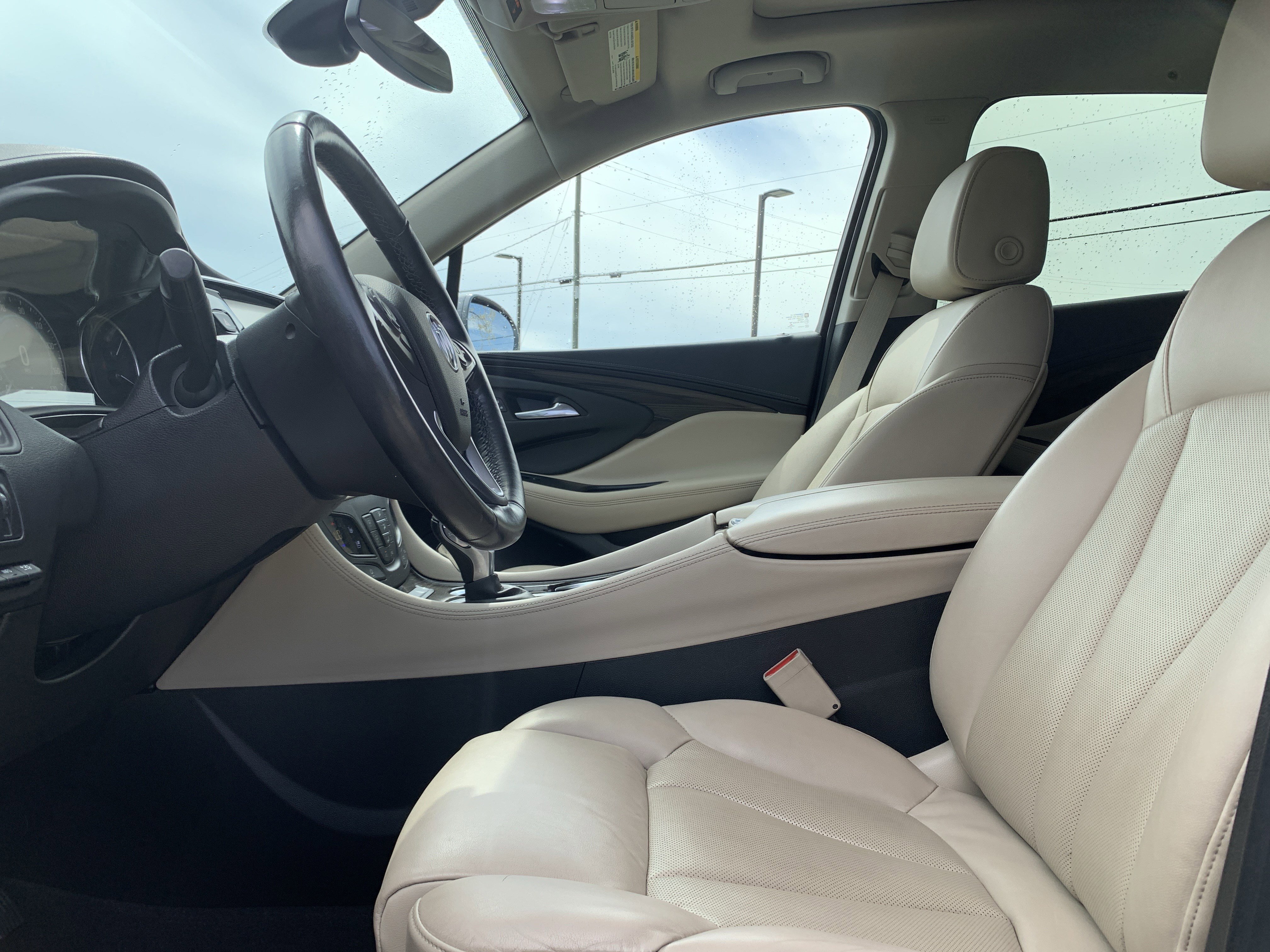 Used 2020 Buick Envision Premium w/ Driver Confidence Package image 13