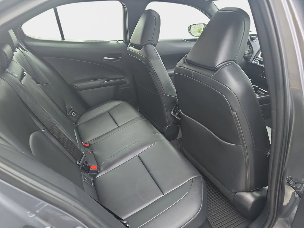 Used 2020 Lexus UX 250h w/ Premium Package image 11