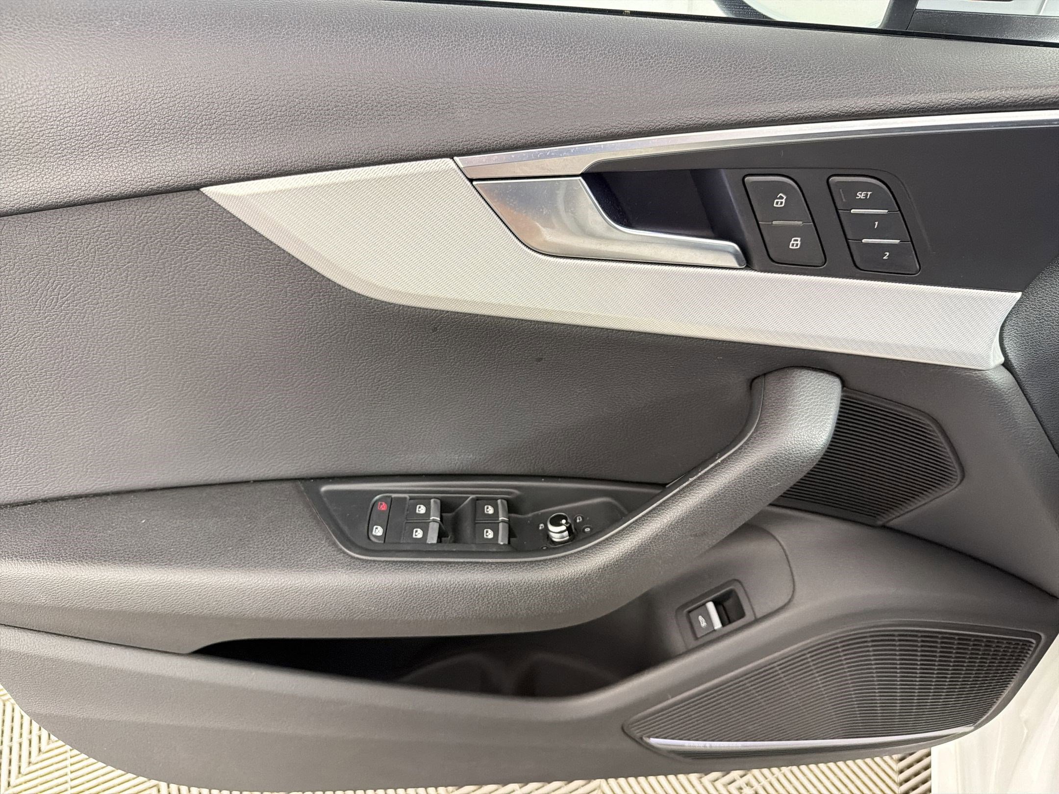 Used 2017 Audi A4 2.0T Premium Plus w/ Premium Plus Package AWD/4WD image 13