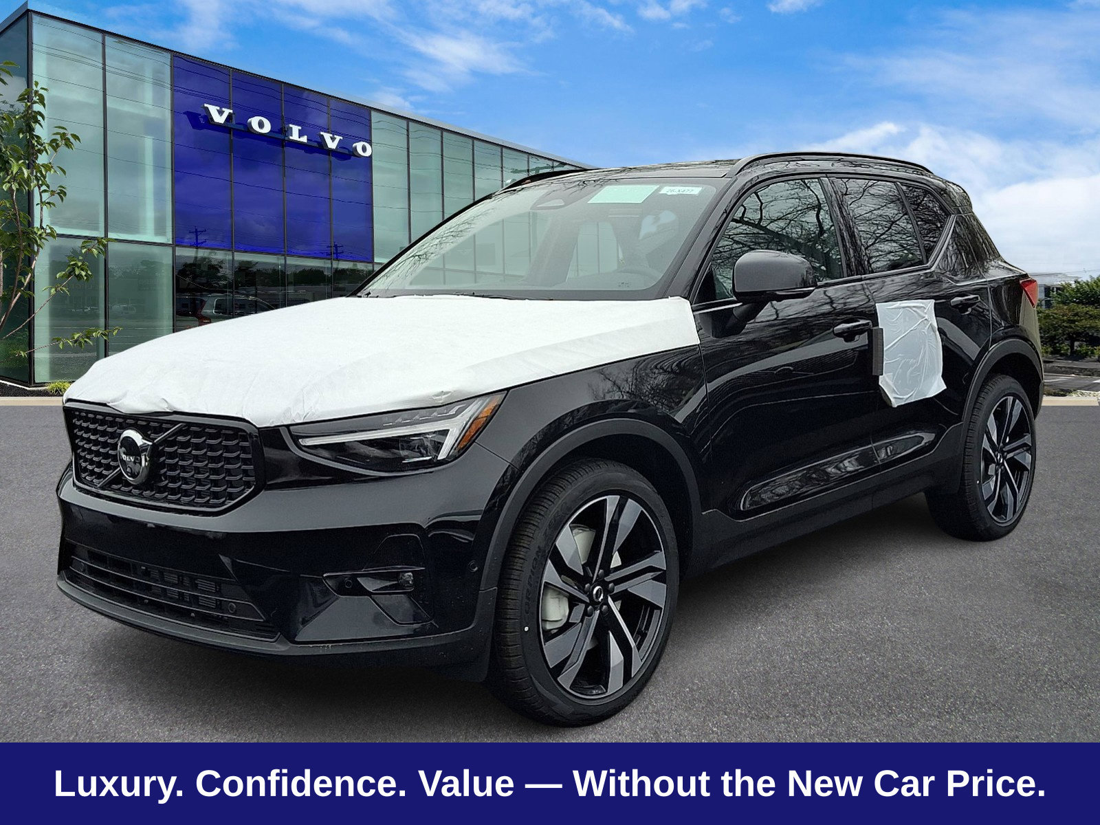 New 2026 Volvo XC40 B5 Ultra w/ Protection Package Premier AWD/4WD image 2