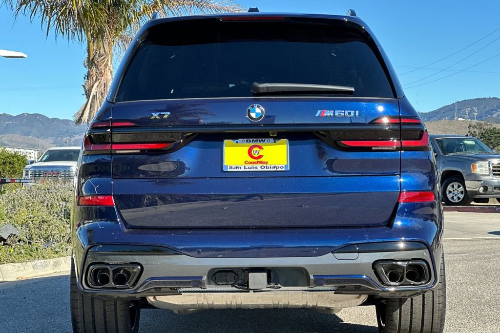 New 2026 BMW X7 M60i image 4