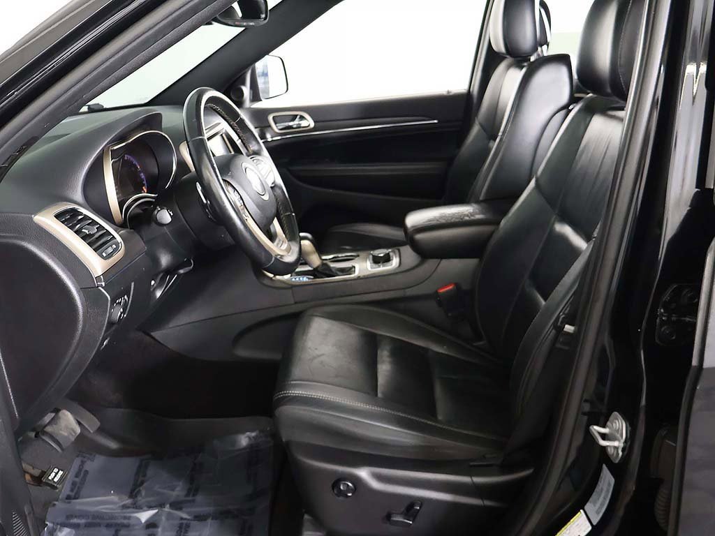 Used 2017 Jeep Grand Cherokee Limited image 33