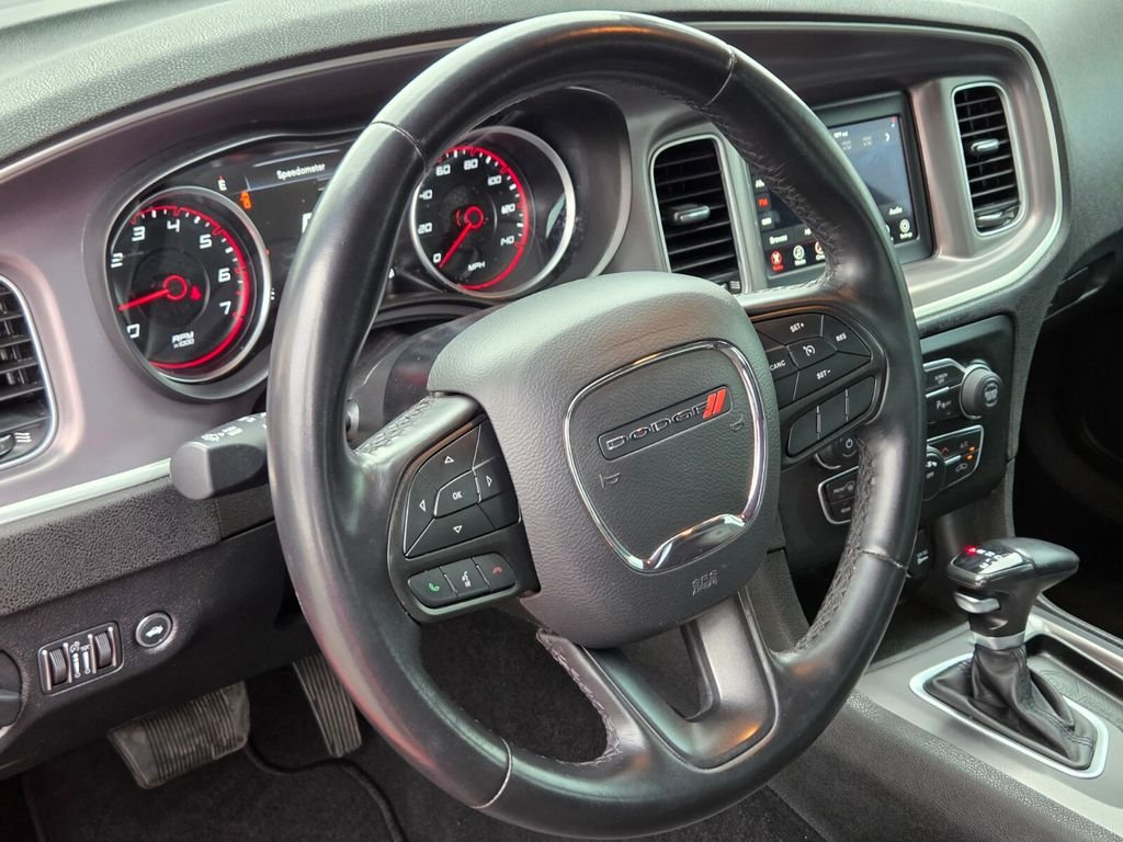 Used 2022 Dodge Charger SXT RWD image 24