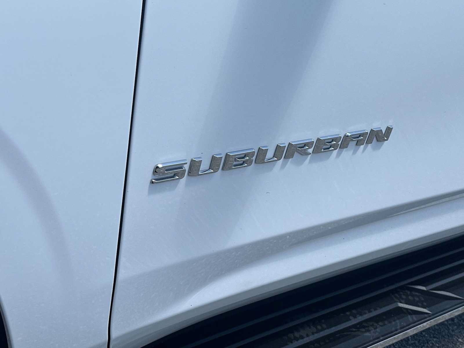 Used 2024 Chevrolet Suburban LS w/ Driver Alert Package RWD image 11