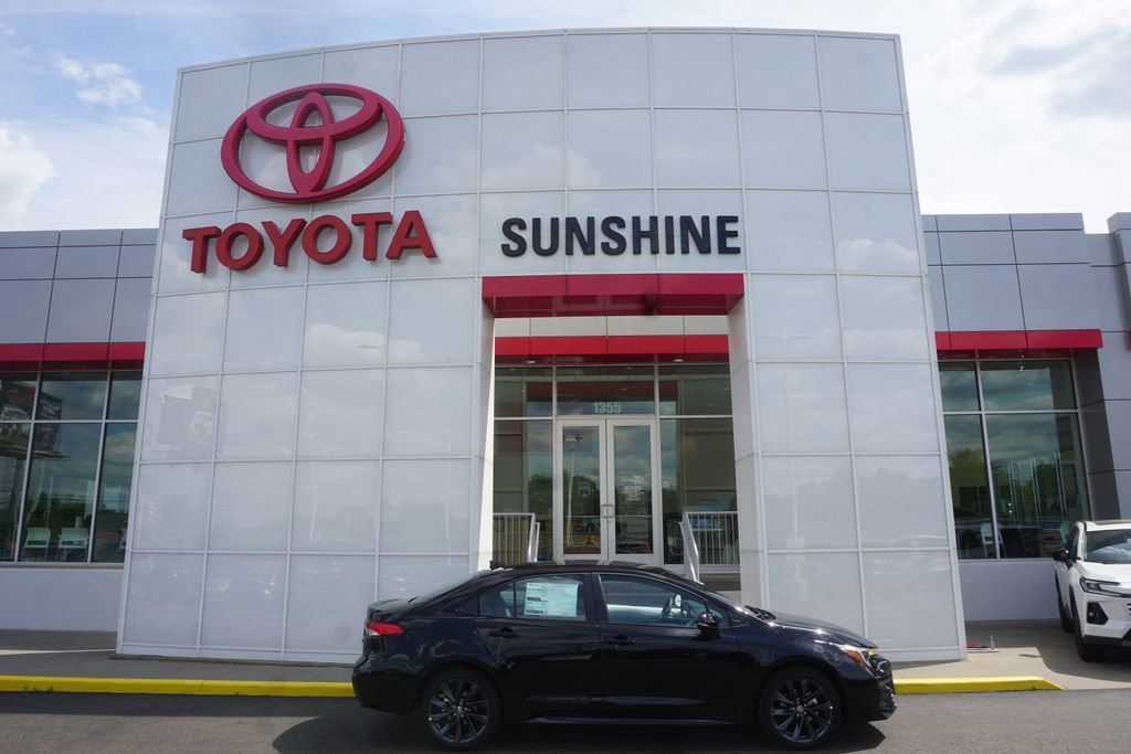 New 2026 Toyota Corolla SE FWD image 1