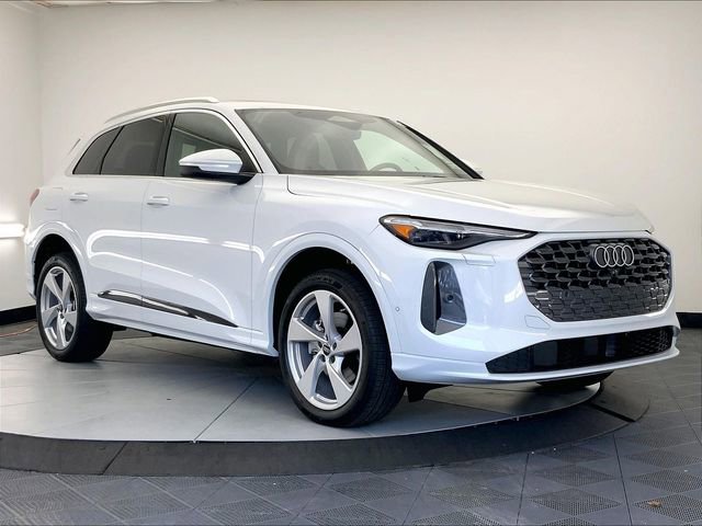 New 2025 Audi Q5 Premium Plus image 4