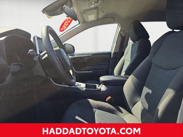 Certified 2023 Toyota RAV4 LE AWD/4WD image 11
