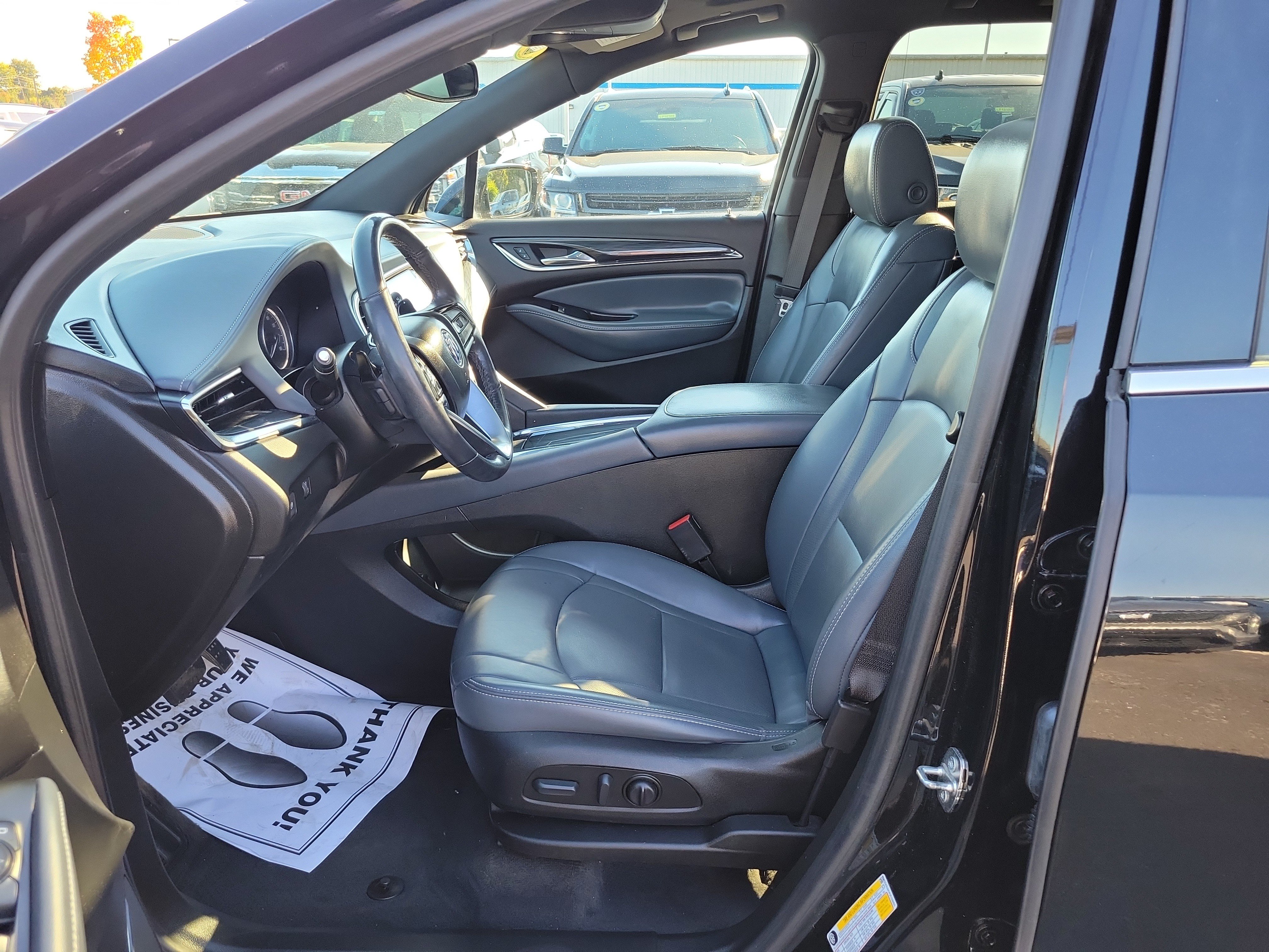 Used 2023 Buick Enclave Essence w/ Experience Buick Package AWD/4WD image 16