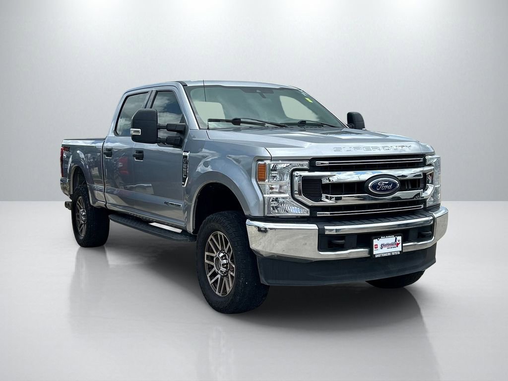 Used 2021 Ford F250 XLT w/ FX4 Off-Road Package AWD/4WD image 3