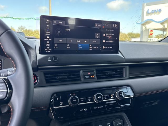 New 2026 Honda Pilot Sport image 27