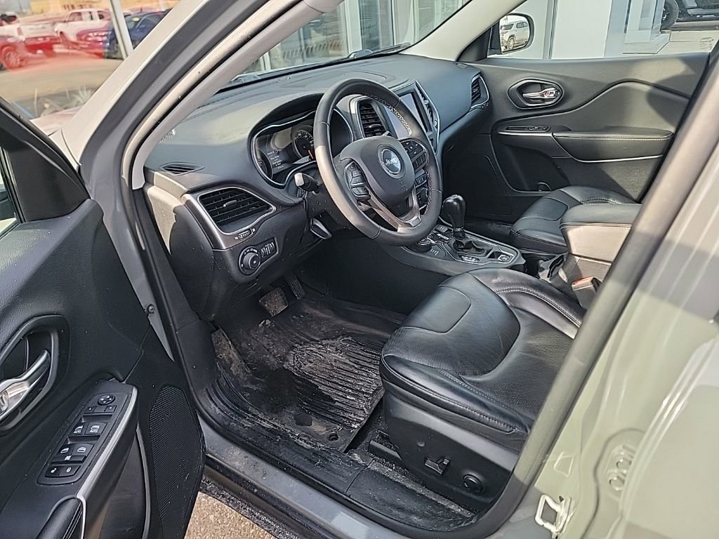 Used 2022 Jeep Cherokee Latitude Lux image 11