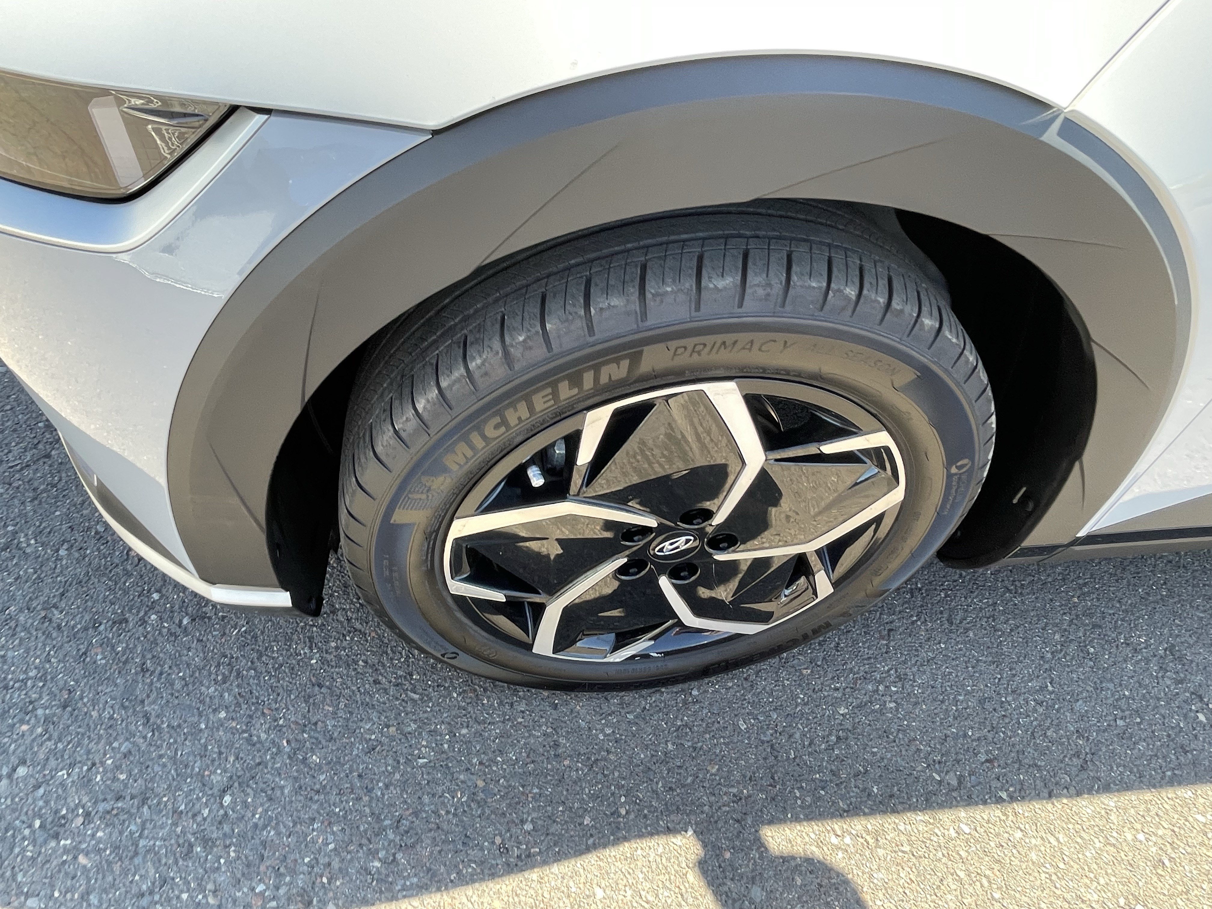Certified 2024 Hyundai Ioniq 5 SEL RWD image 9