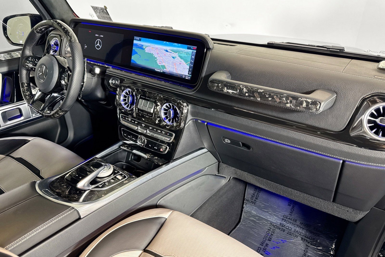 Certified 2021 Mercedes-Benz G 63 AMG 4MATIC w/ G Manufaktur Interior Package image 29