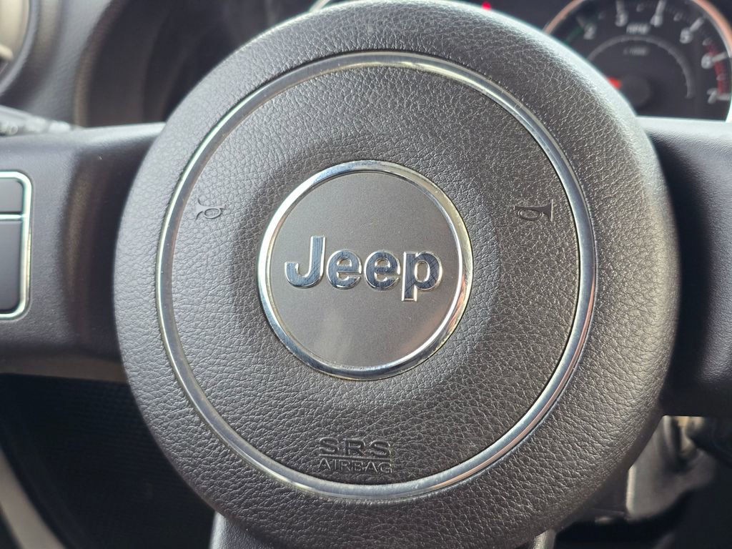 Used 2011 Jeep Wrangler Unlimited Sport AWD/4WD image 30