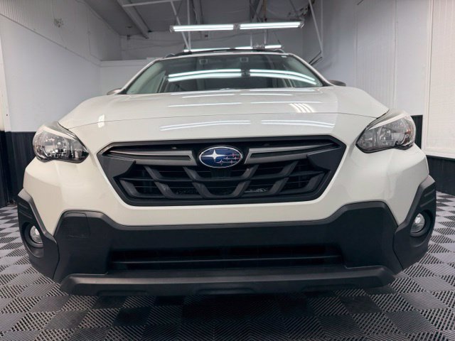 Used 2022 Subaru Crosstrek 2.5i Sport w/ Moonroof Package AWD/4WD image 2