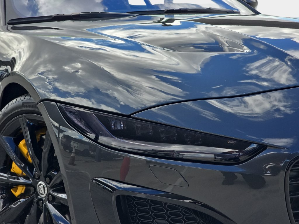 Certified 2024 Jaguar F-TYPE R AWD/4WD image 30