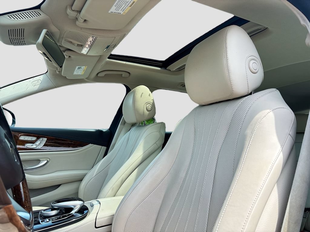 Used 2018 Mercedes-Benz E 400 4MATIC Wagon image 44