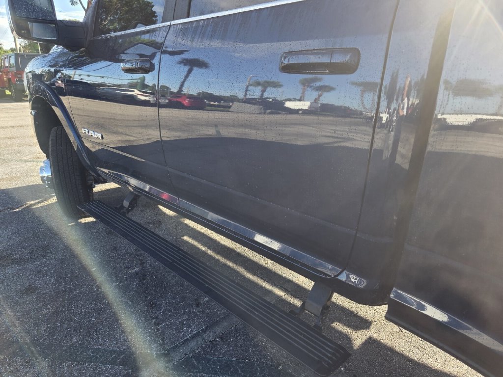Used 2024 RAM 3500 Limited w/ Safety Group AWD/4WD image 12