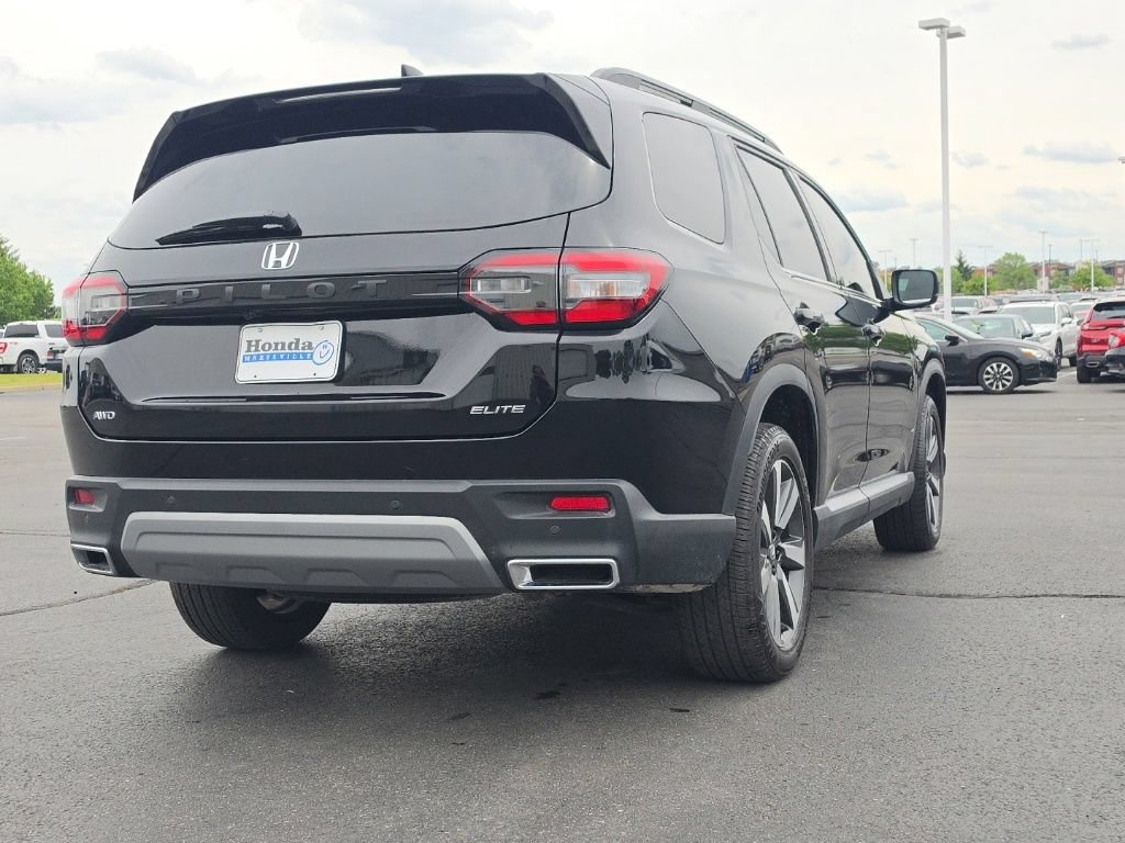 Certified 2025 Honda Pilot Elite image 9