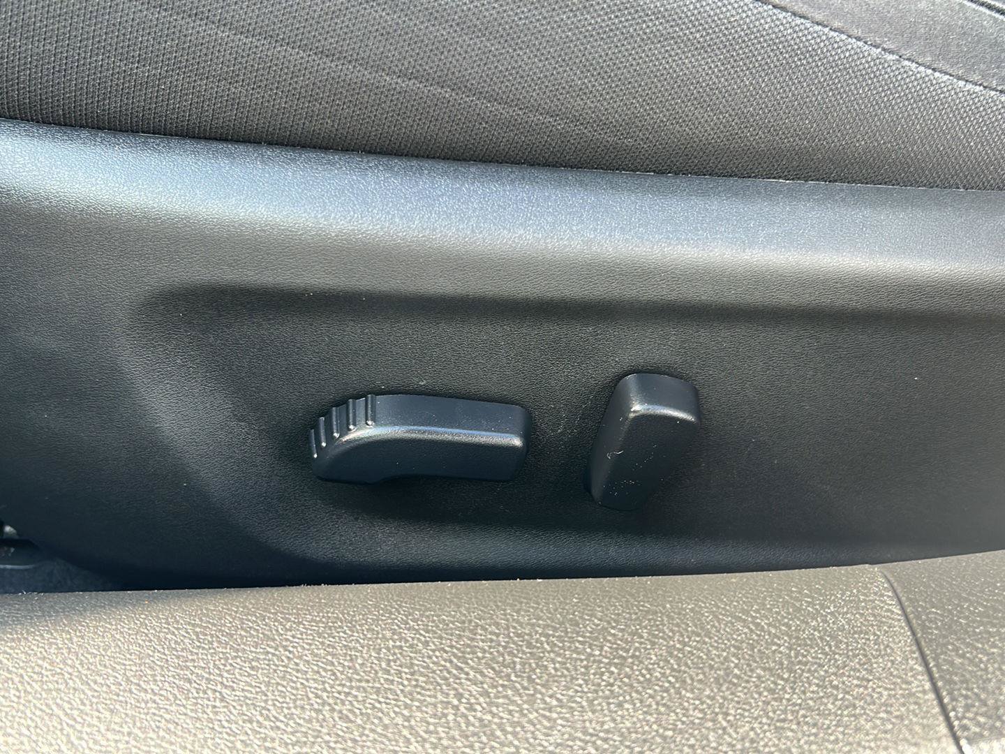 Used 2022 Nissan Altima 2.5 SV FWD image 14