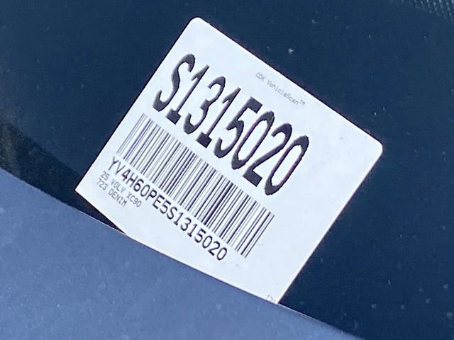 Certified 2025 Volvo XC90 T8 Plus w/ Protection Package Premier image 24