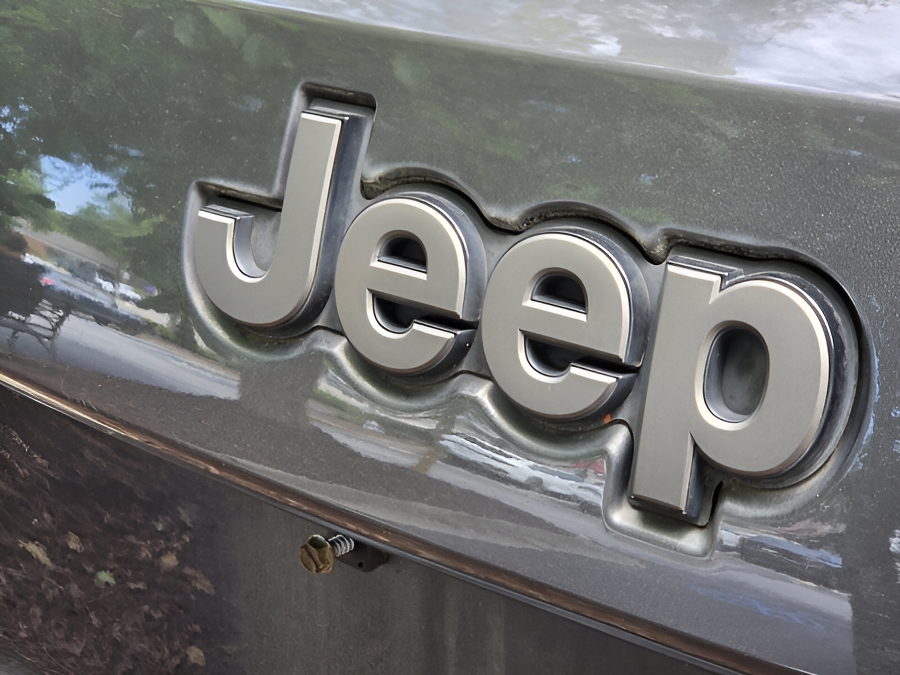Used 2016 Jeep Grand Cherokee Laredo 75th Anniversary RWD image 14