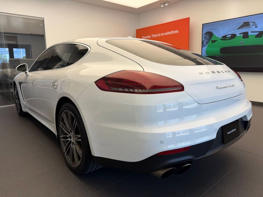 Used 2014 Porsche Panamera AWD/4WD image 3