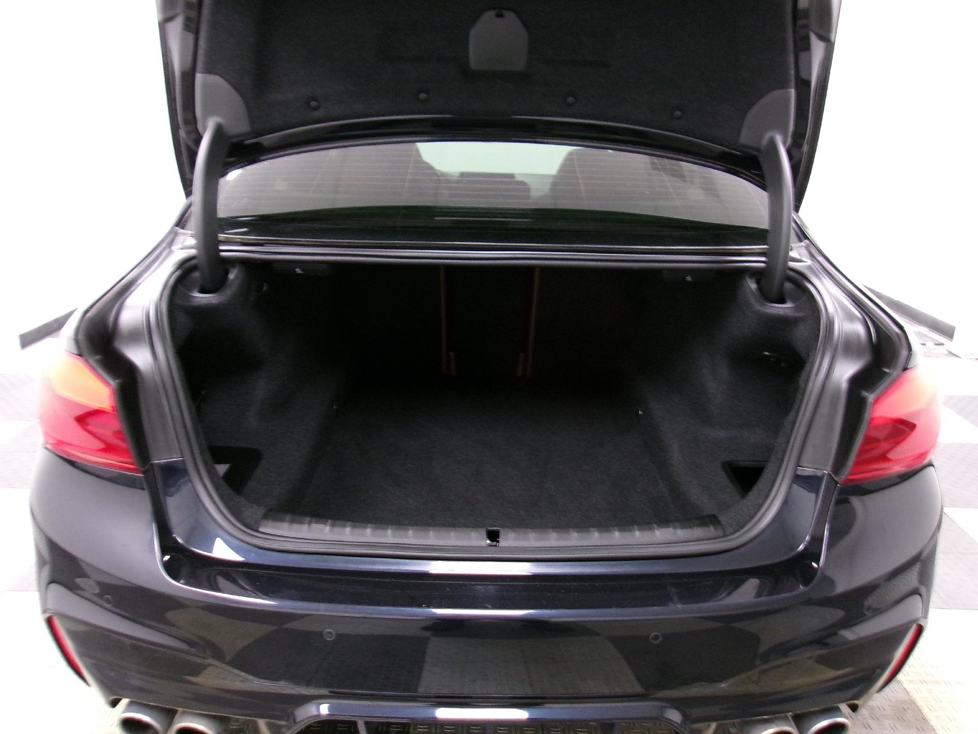 Used 2018 BMW M5 w/ Executive Package image 12