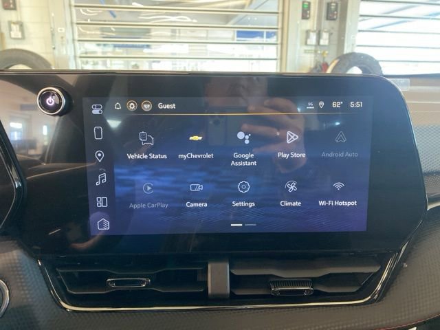 New 2026 Chevrolet Equinox RS w/ Convenience Package III AWD/4WD image 17