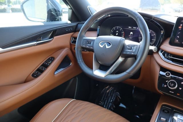 Used 2026 INFINITI QX60 Autograph w/ Dark Cargo Package AWD/4WD image 11