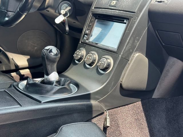 Used 2004 Nissan 350Z Touring RWD image 10