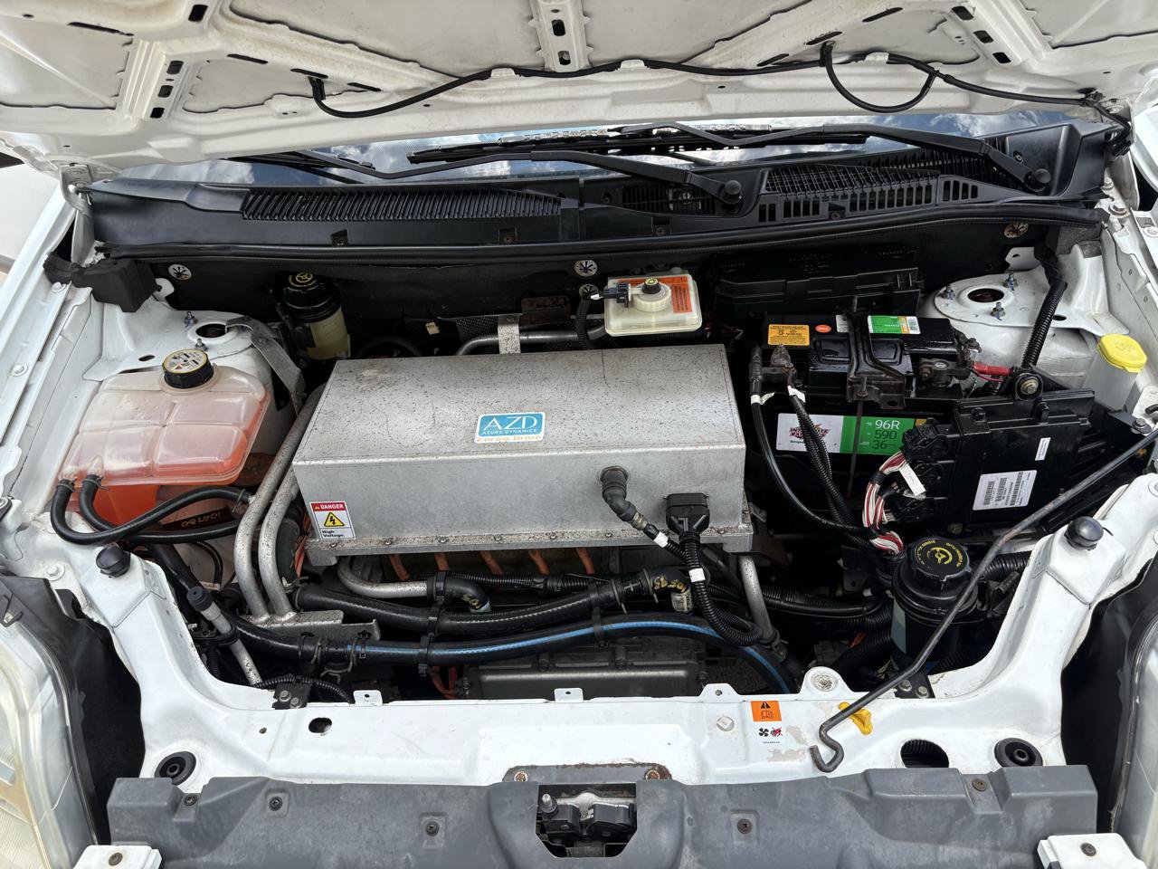Used 2010 Ford Transit Connect XLT FWD image 36
