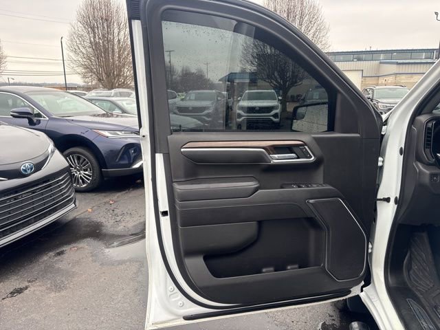 Used 2022 Chevrolet Silverado 1500 RST image 9