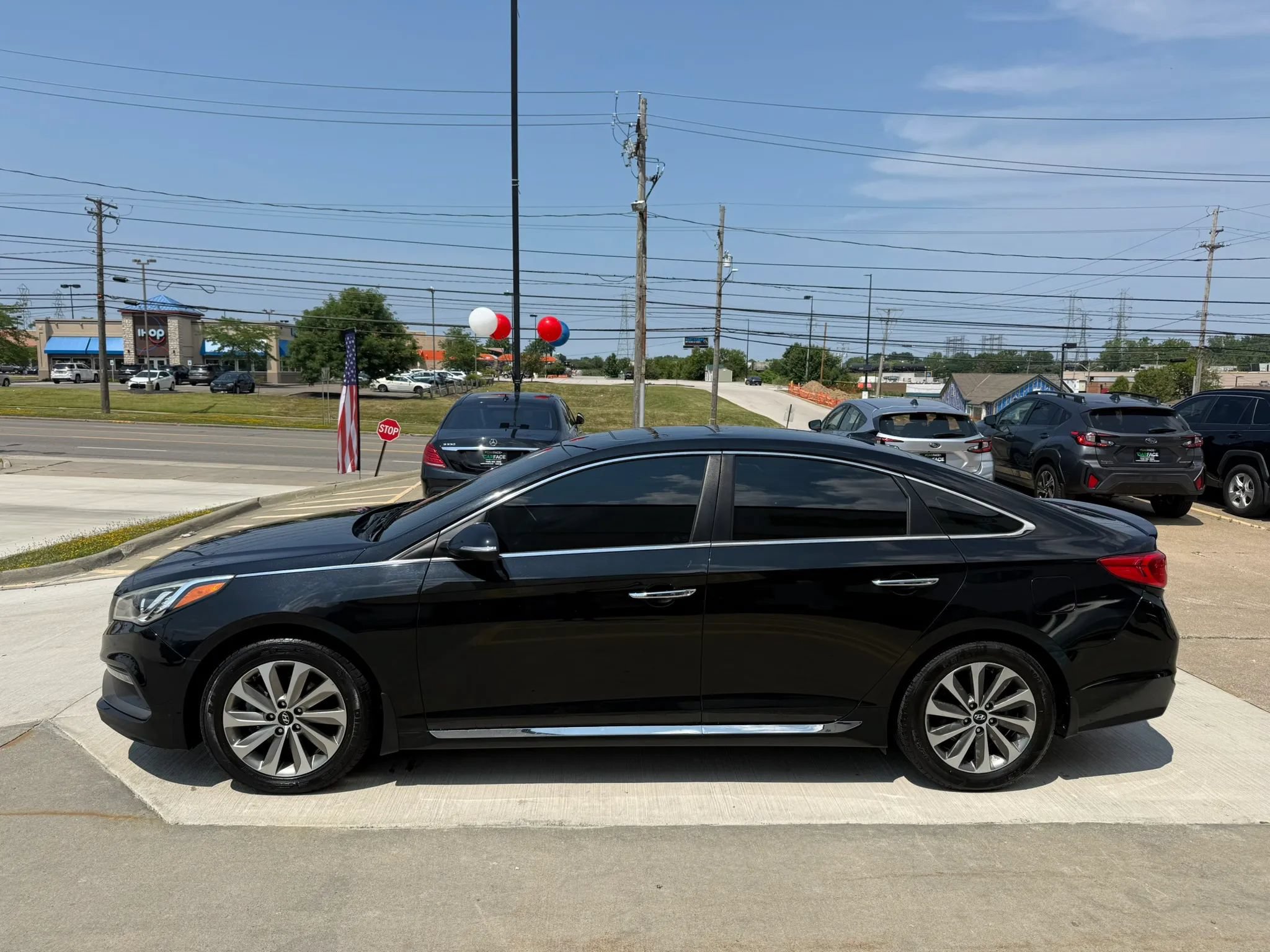 Used 2017 Hyundai Sonata Sport w/ Value Edition Package 02 FWD image 6