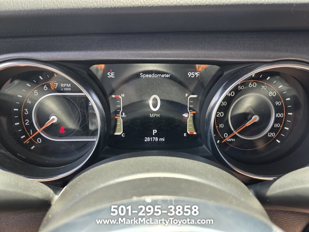 Used 2023 Jeep Gladiator Mojave w/ Trailer Tow Package AWD/4WD image 24