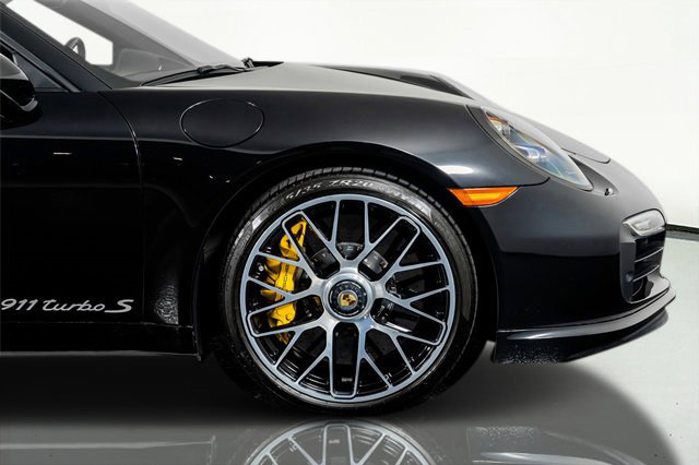 Used 2016 Porsche 911 Turbo image 26