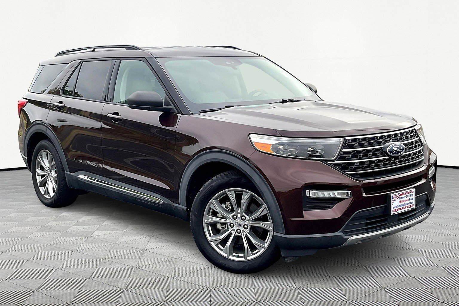 Certified 2020 Ford Explorer XLT w/ Equipment Group 202A
