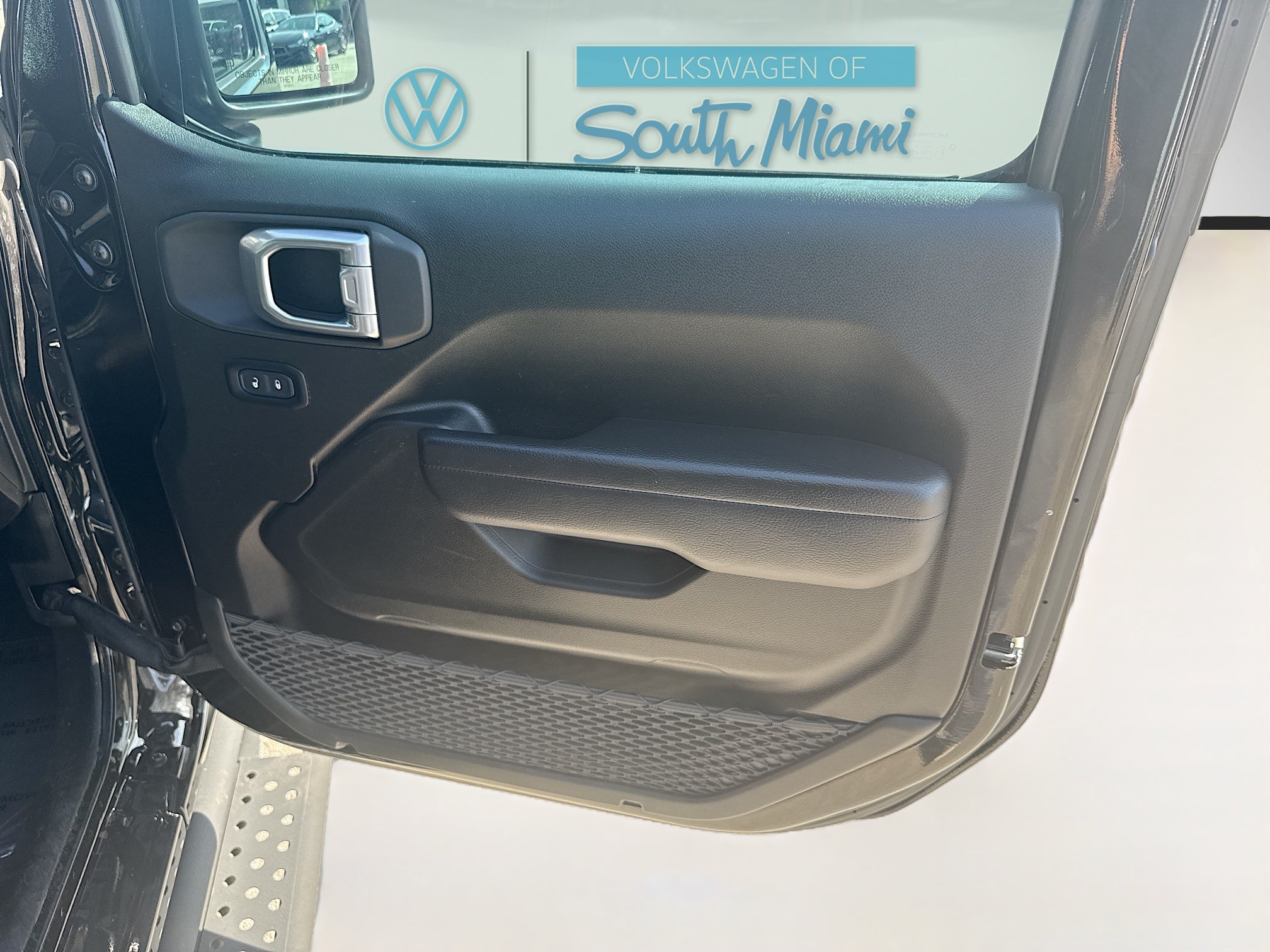Used 2024 Jeep Wrangler Unlimited Sport AWD/4WD image 33