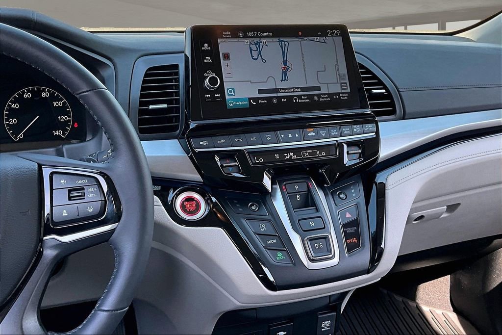 Certified 2025 Honda Odyssey Touring image 9