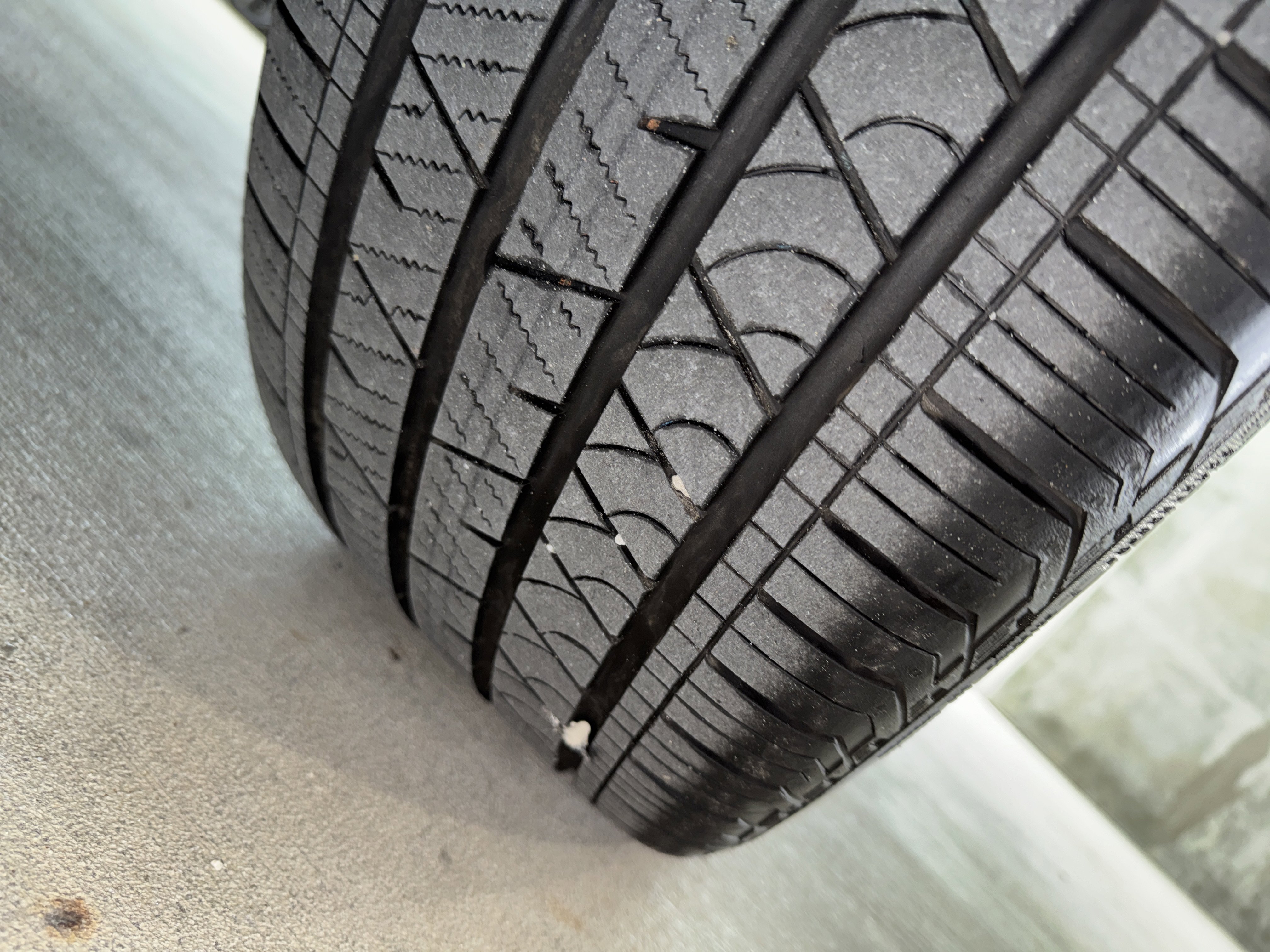 Certified 2025 BMW X7 xDrive40i w/ M Sport Package image 37