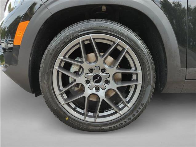 Used 2024 Kia Seltos SX w/ SX Sunroof Package AWD/4WD image 24