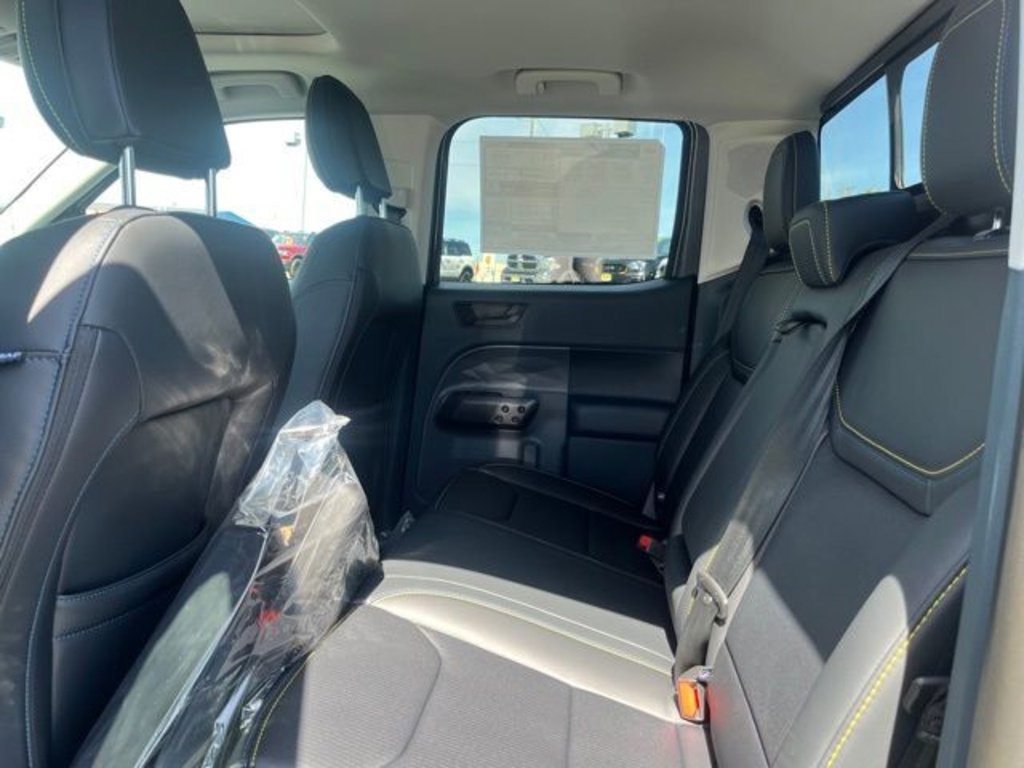 New 2025 Ford Maverick Lobo image 34