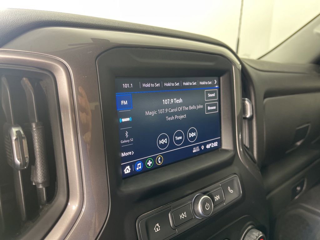 Used 2022 Chevrolet Silverado 2500 Custom w/ Custom Value Package image 24