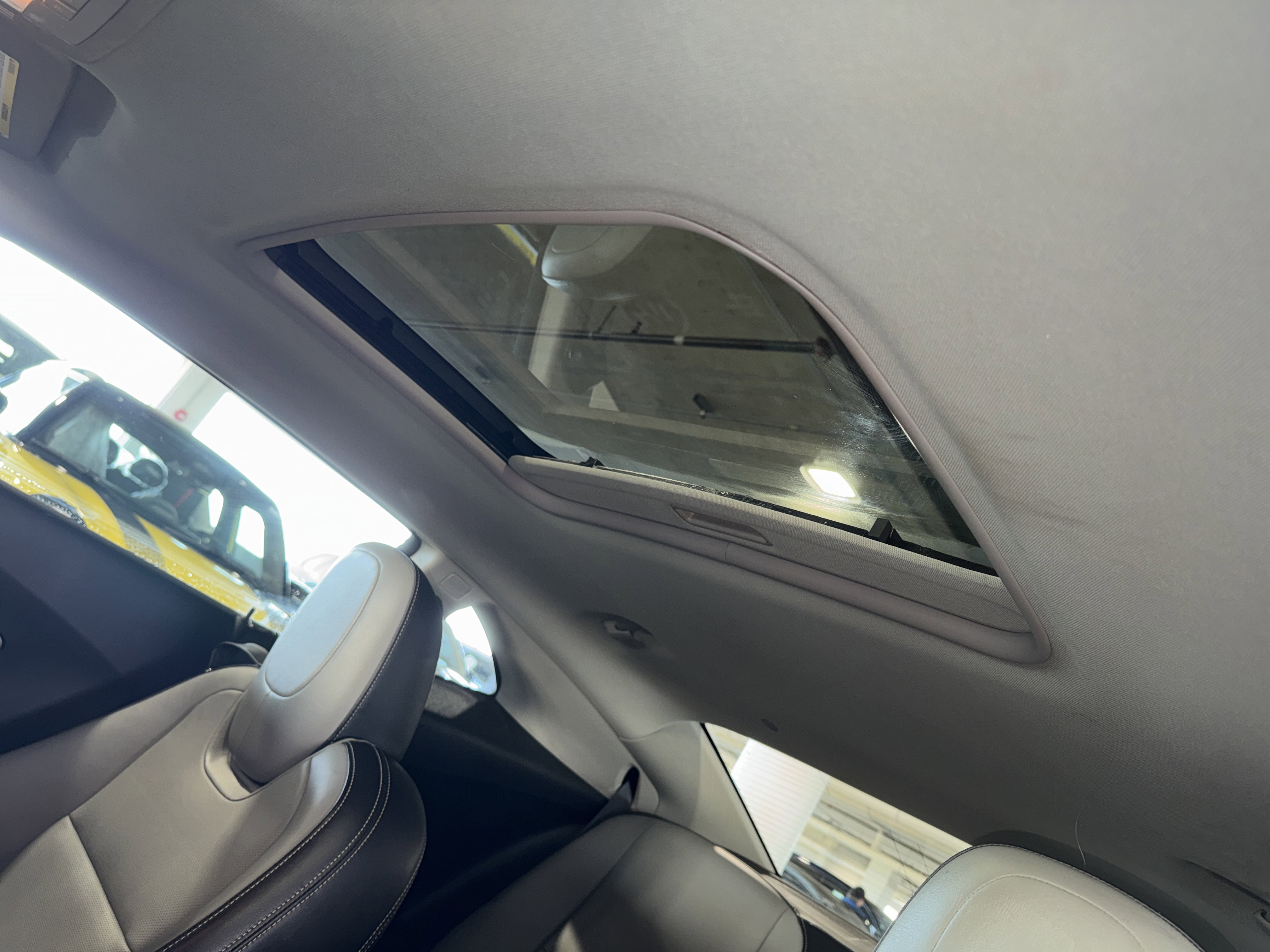 Used 2010 Chevrolet Camaro LT image 28