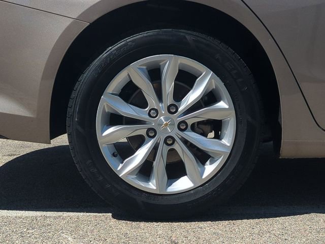 Used 2023 Chevrolet Malibu LT FWD image 42