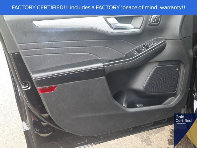 Certified 2025 Ford Escape Platinum AWD/4WD image 27