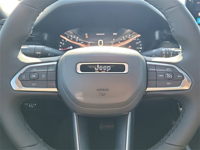 New 2026 Jeep Compass Latitude image 11